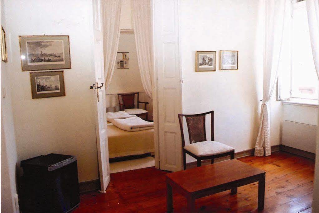 Hotel Omiros Ermoupoli Exterior photo